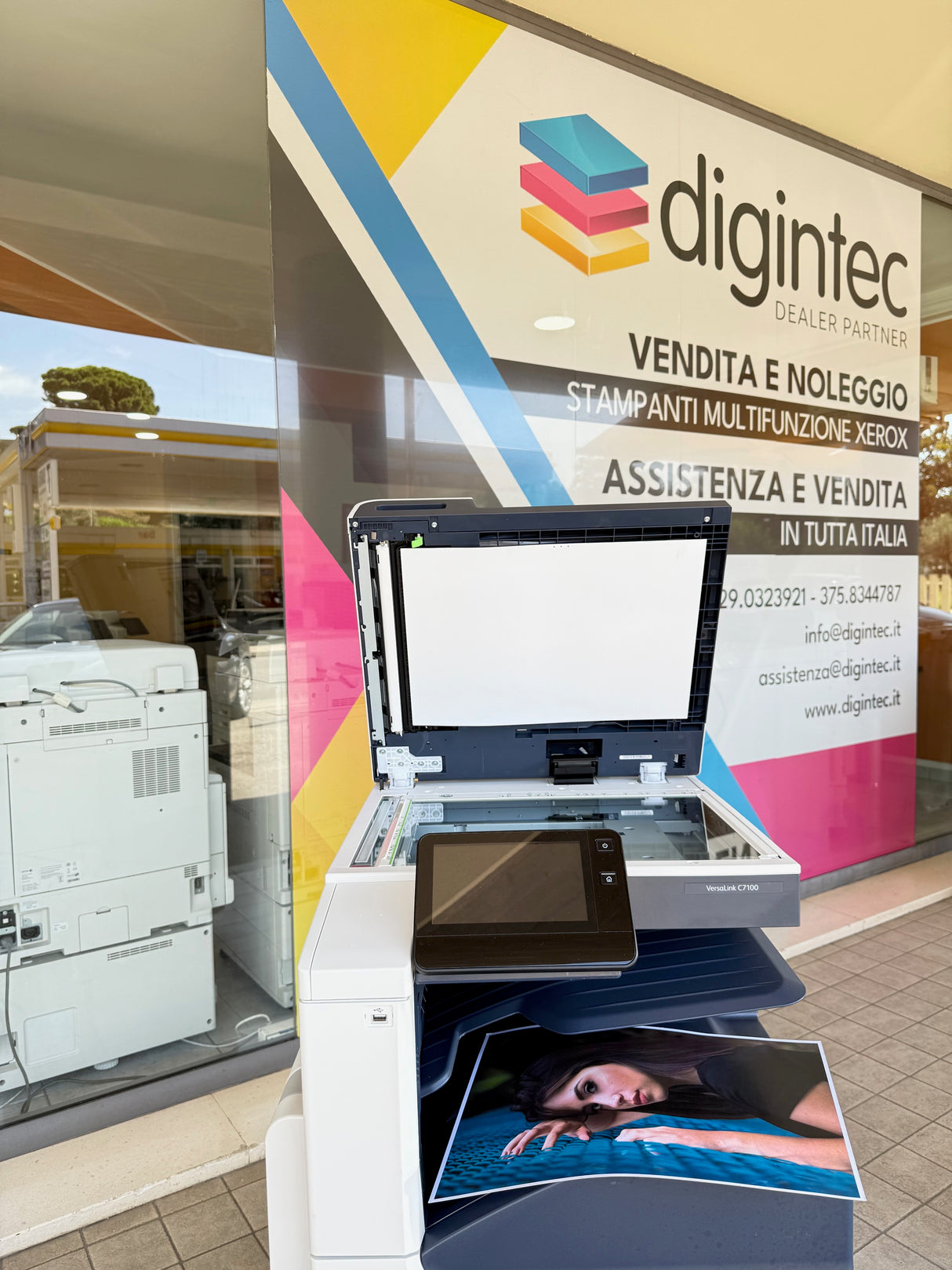 Stampante Multifunzione - Xerox® VersaLink™ C7130