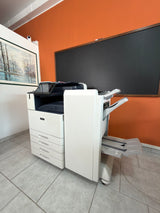 Xerox® AltaLink™ C8130 + Stazione di Finitura Libretto Business Ready