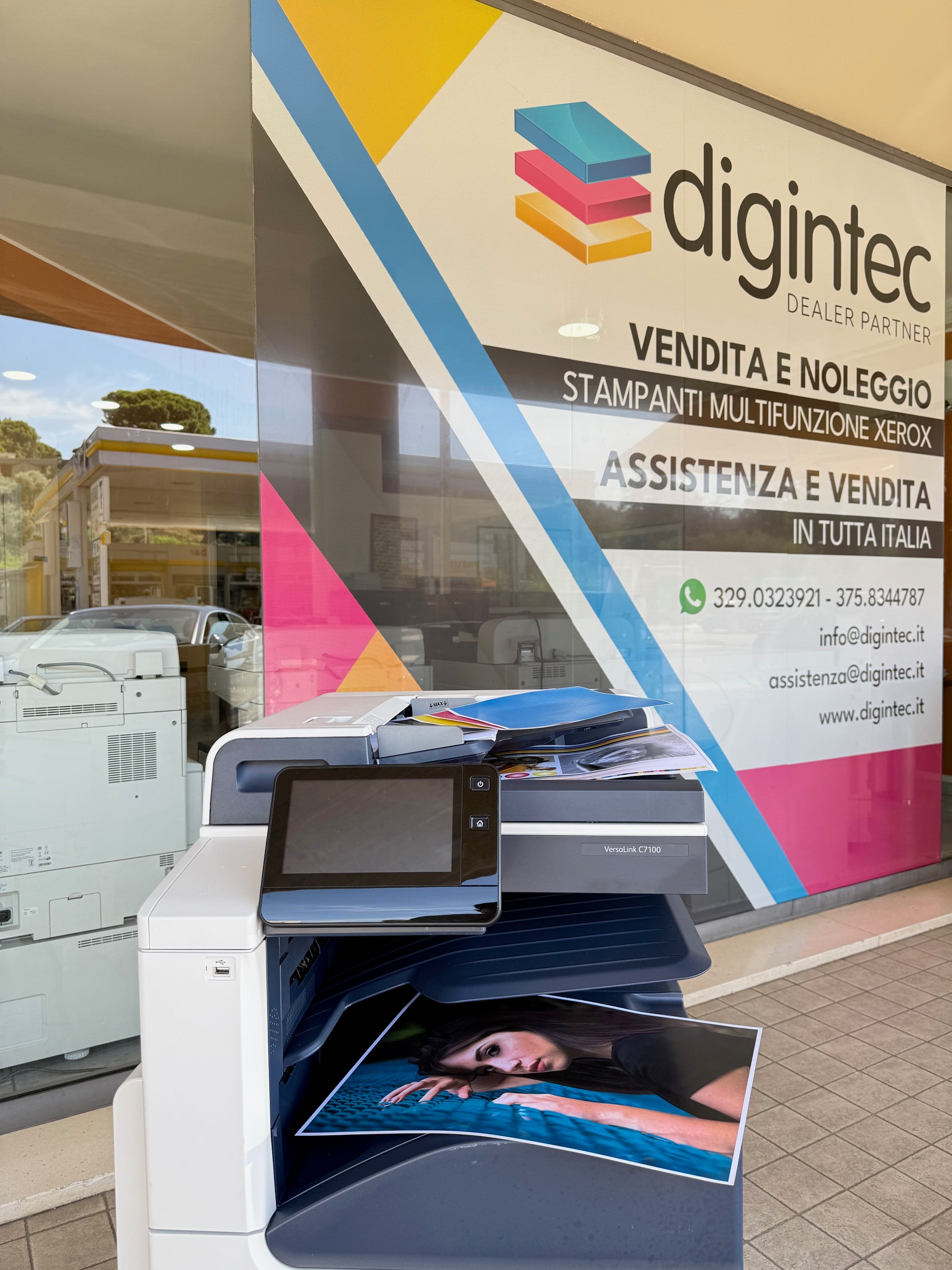 Stampante Multifunzione - Xerox® VersaLink™ C7130 – Digintec