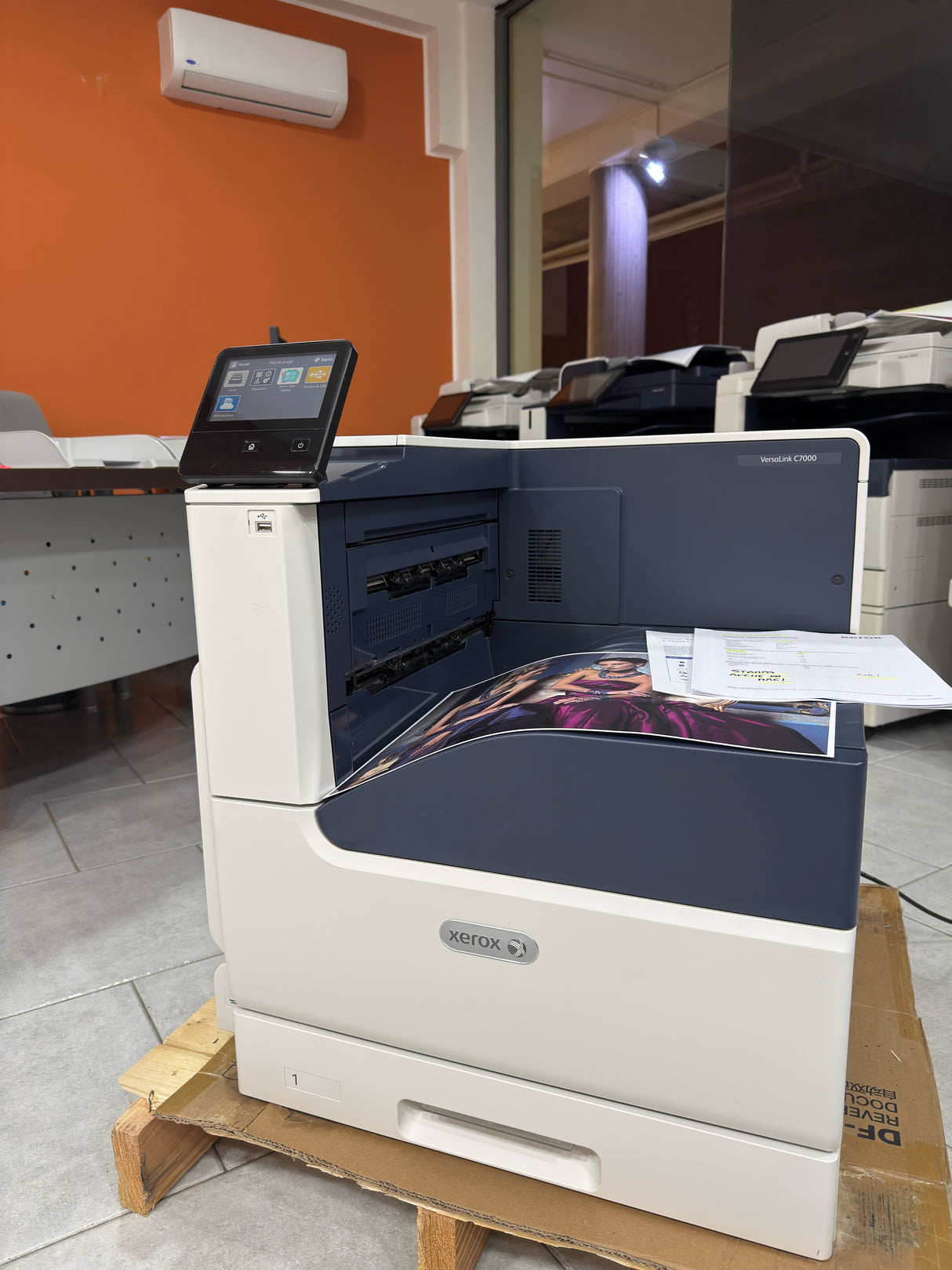 Stampante a Colori - Xerox® VersaLink™ C7000