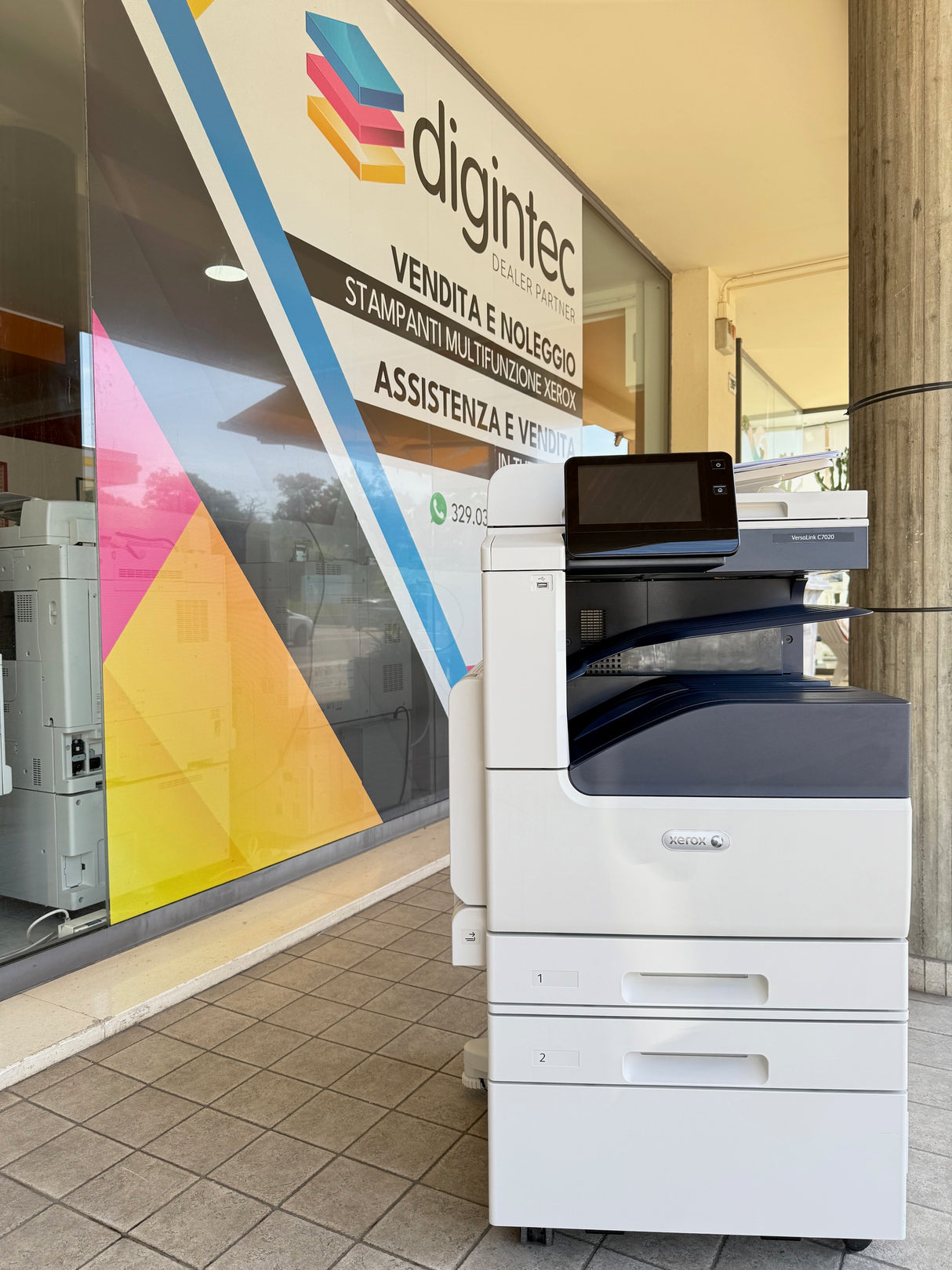 Stampante Multifunzione - Xerox® VersaLink™ C7025